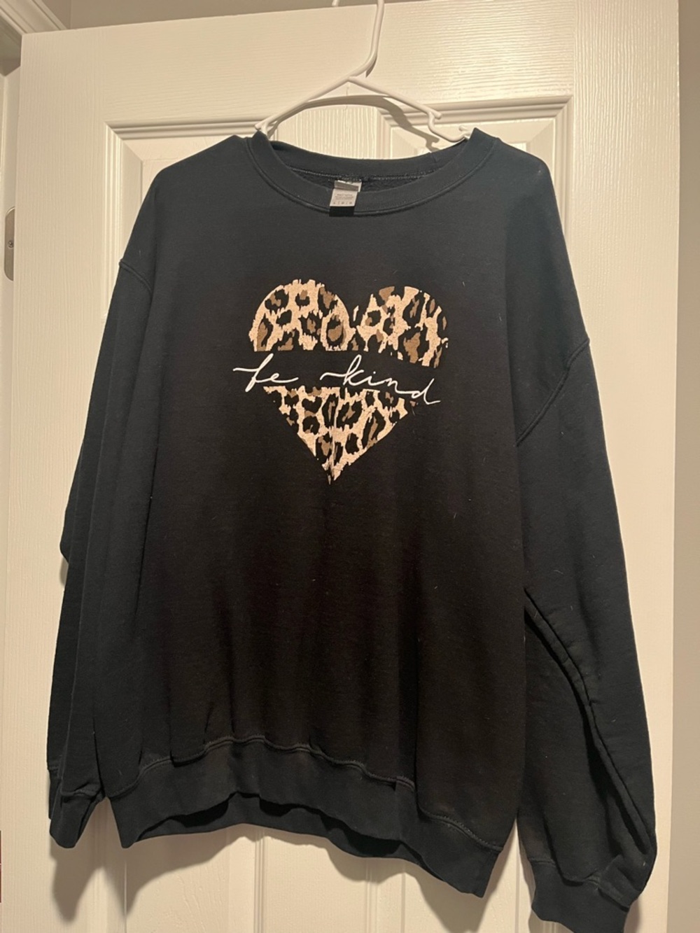 Gildan Black Crewneck Sweatshirt with Leopard Heart and "be kind" Script